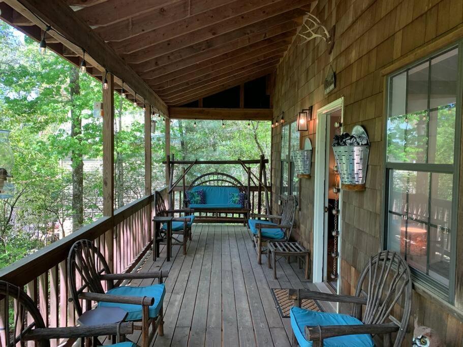 Cabin Fever On Cartecay River Ellijay Exteriér fotografie